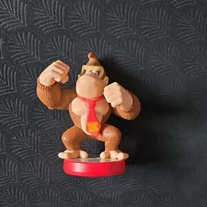 Donkey Kong Amiibo Super Mario Party 3DS Switch Wii U Nintendo Red Base 10 MP10